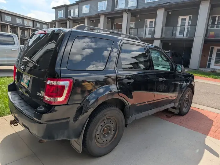 Ford Escape 2012 photo 4