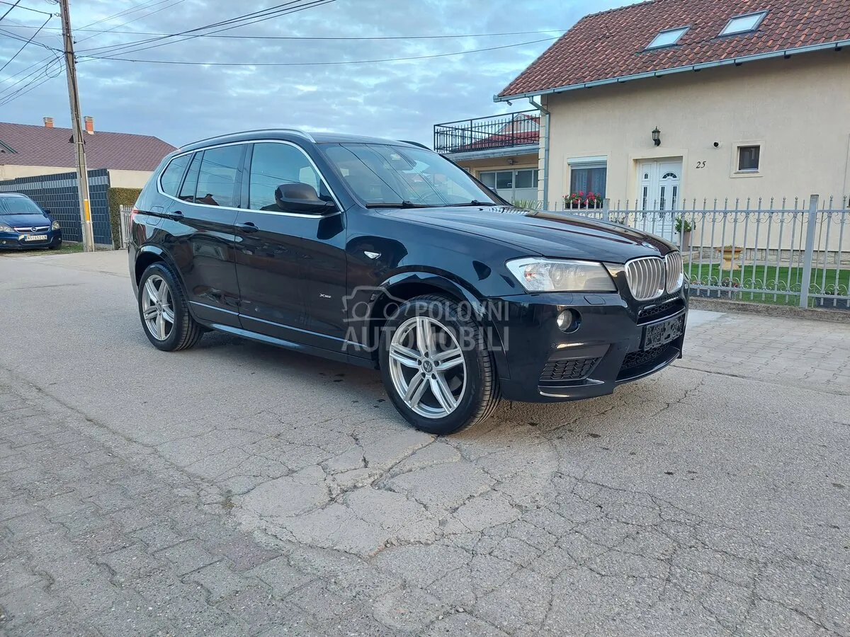 BMW X3 2012 photo 2