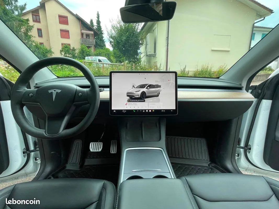 Tesla Model Y 2022 photo 5