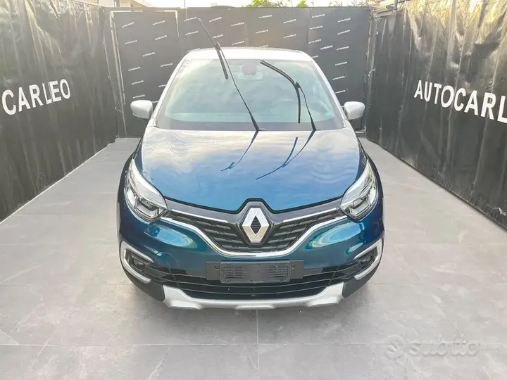Renault Captur 2018 photo 2