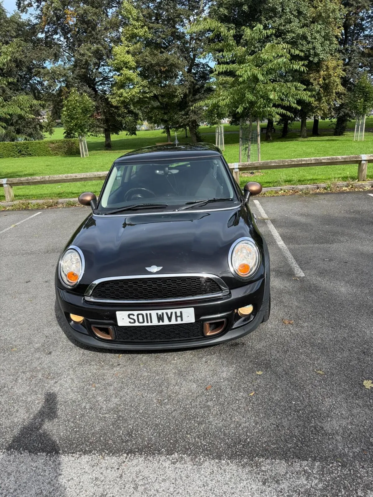 Mini Cooper 2011 photo 2