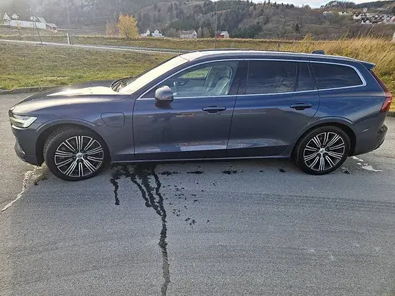 Volvo V60 2020 photo 2