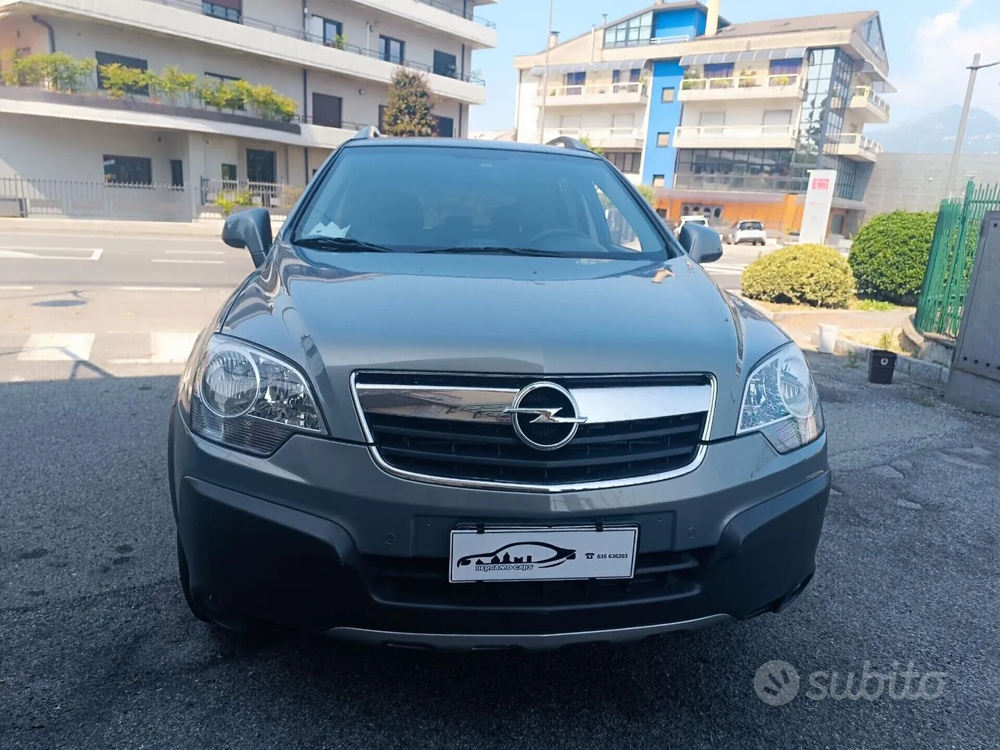 Opel Antara 2010 photo 2