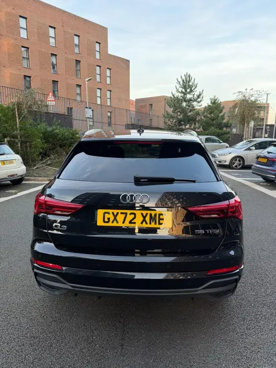 Audi Q3 2022 photo 5