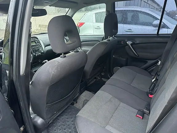 Toyota Rav4 2005 photo 5