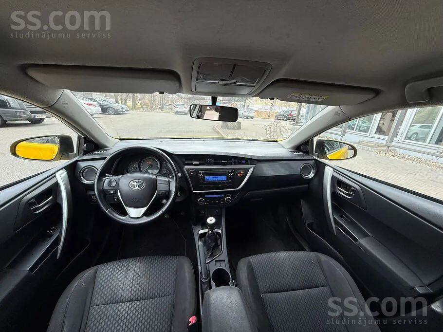 Toyota Auris 2014 photo 5