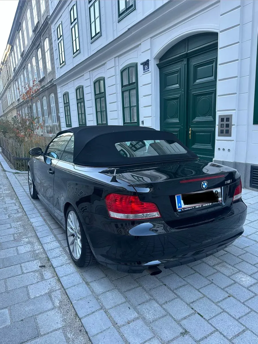 BMW 1 Series 2009 photo 3