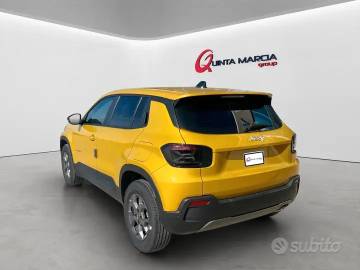 Jeep Avenger photo 3
