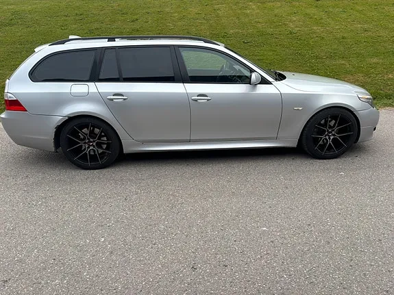 BMW 550I 2006 photo 2