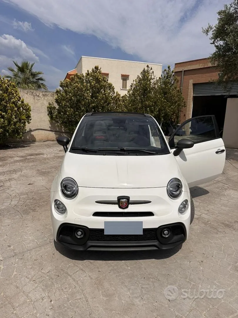 Abarth 695