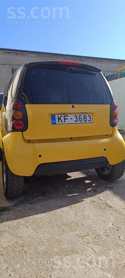 Smart Fortwo 1999 photo 3