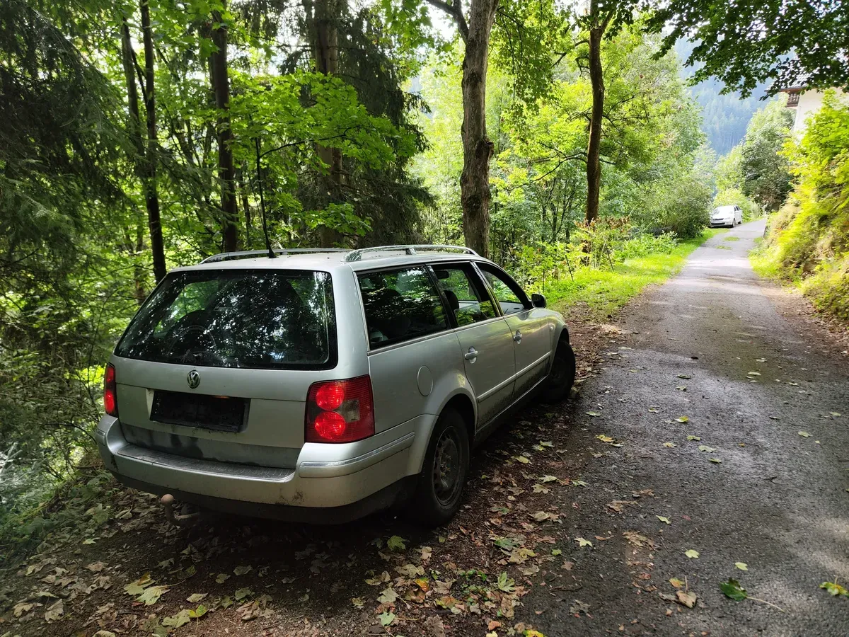 Volkswagen Passat 2003 photo 3
