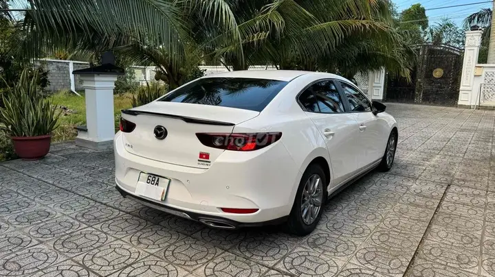 Mazda 3 2024 photo 4