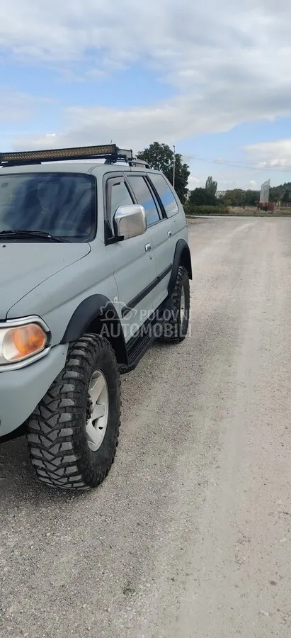 Mitsubishi Pajero Sport 2005 photo 3