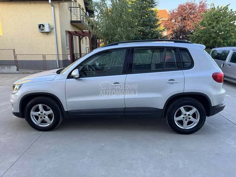 Volkswagen Tiguan 2012 photo 3