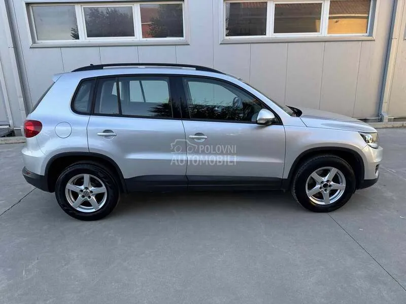 Volkswagen Tiguan 2012 photo 5