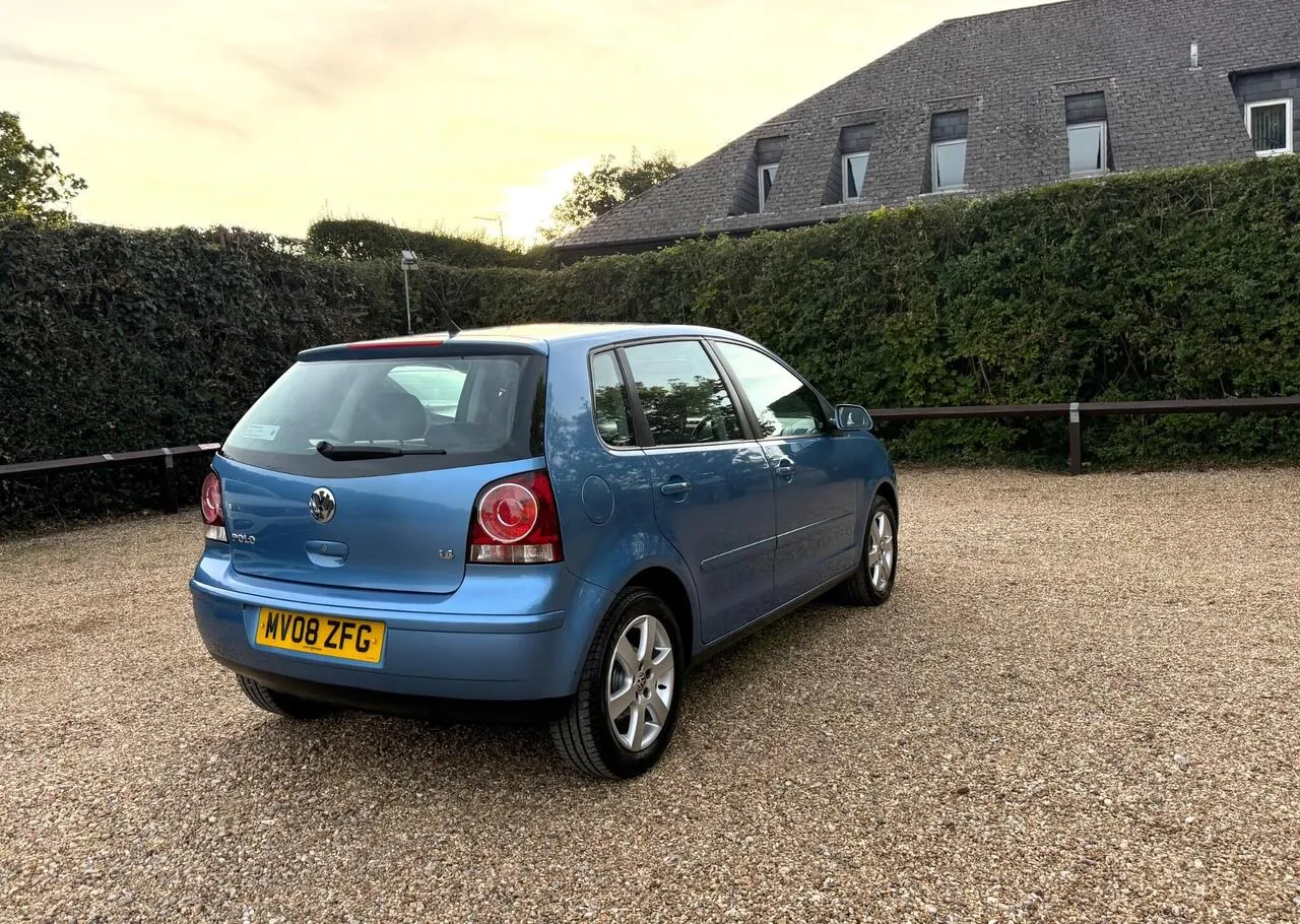 Volkswagen Polo 2008 photo 5