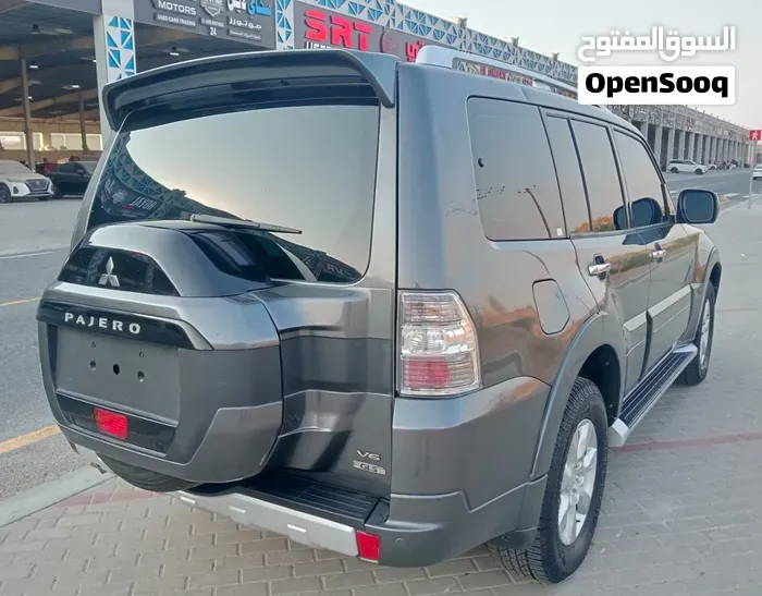 Mitsubishi Pajero 2015 photo 4