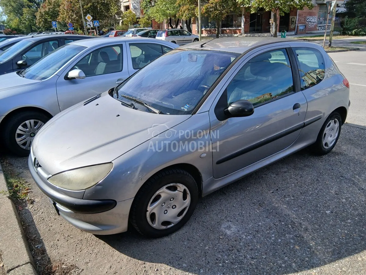 Peugeot 206
