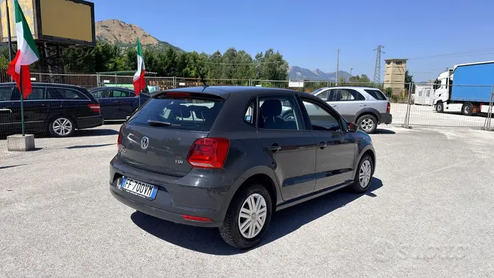 Volkswagen Polo 2016 photo 5