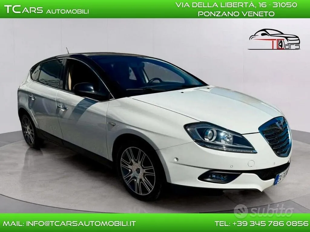 Lancia Delta 2011 photo 2