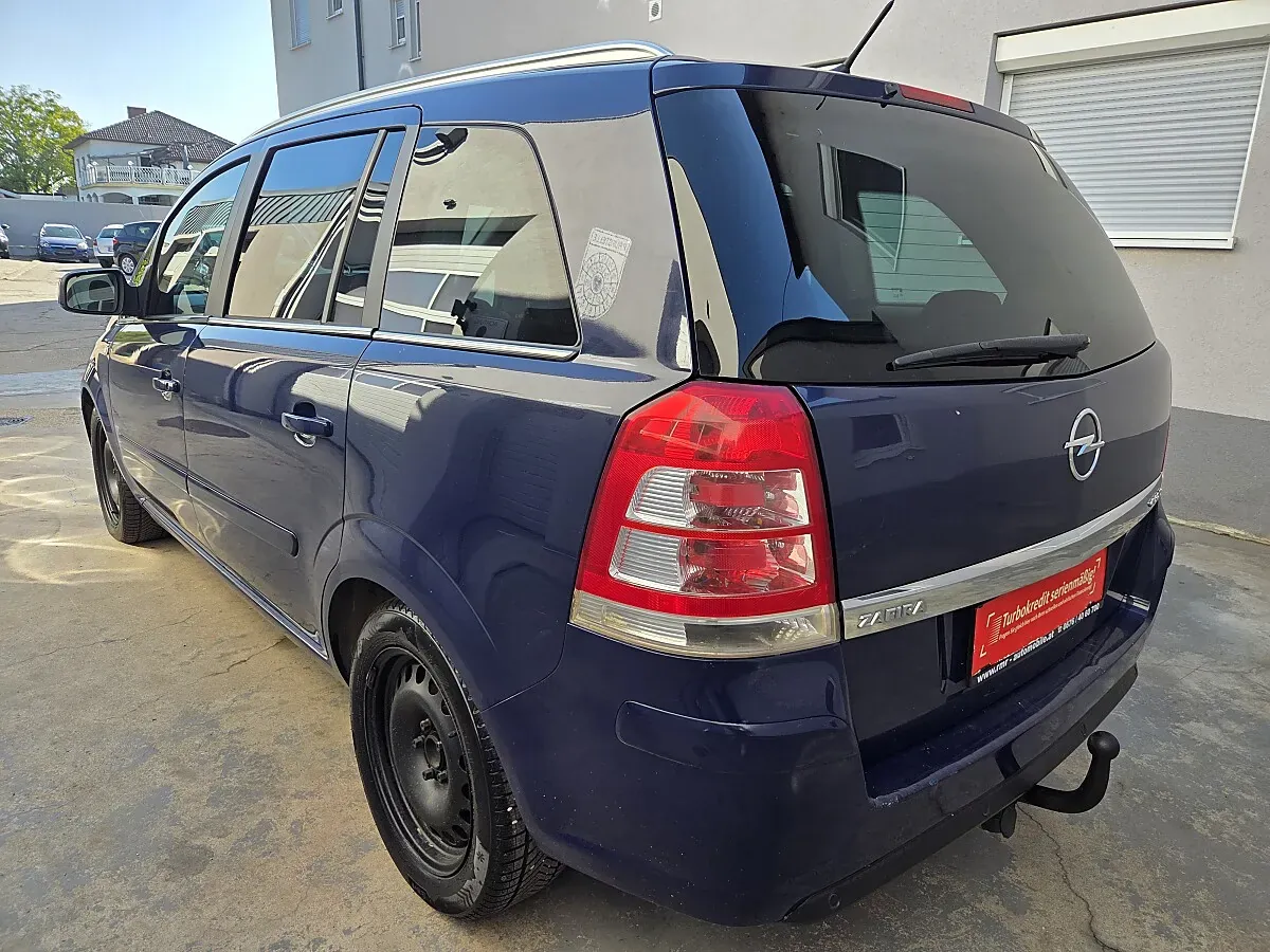 Opel Zafira 2012 photo 3