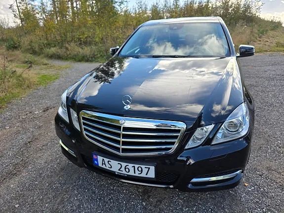 Mercedes-Benz E200 D 2010 photo 5