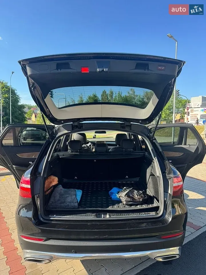 Mercedes-Benz Glc-Class 2018 photo 4