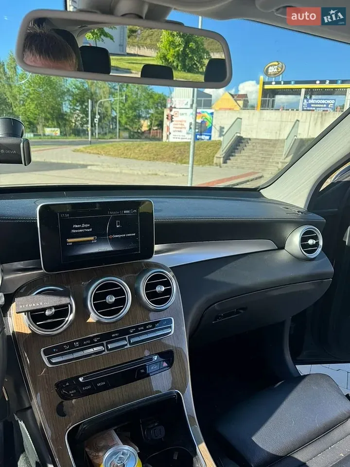 Mercedes-Benz Glc-Class 2018 photo 3