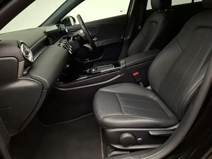 Mercedes-Benz A-Class 2023 photo 5