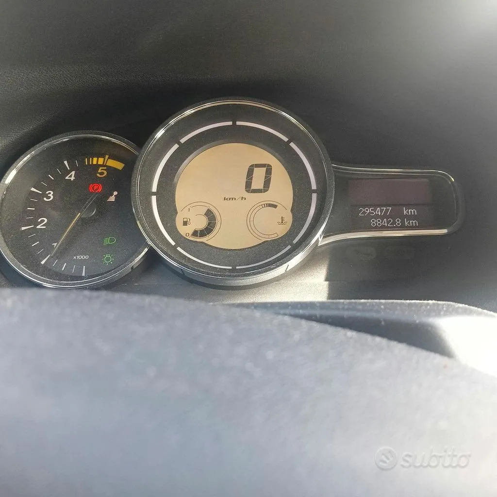 Renault Megane 2010 photo 5