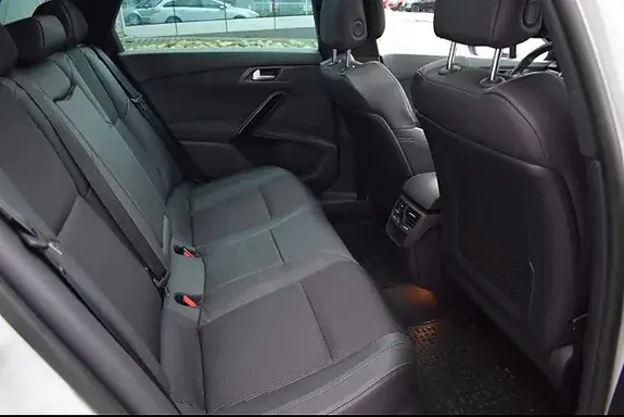 Peugeot 508 2016 photo 3