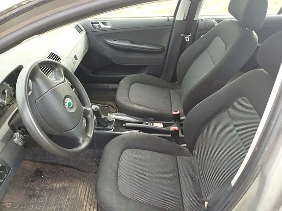 Skoda Fabia 2007 photo 5