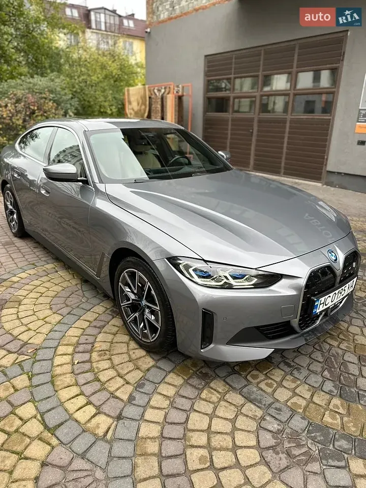 BMW I4 2023 photo 2