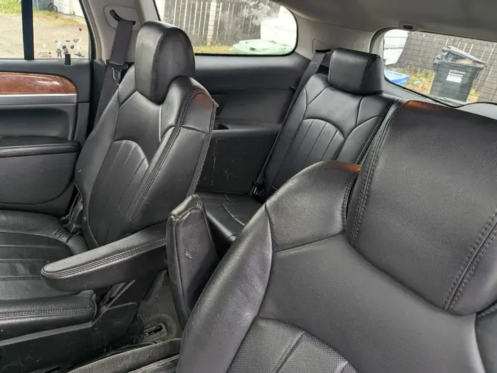 Buick Enclave 2009 photo 5