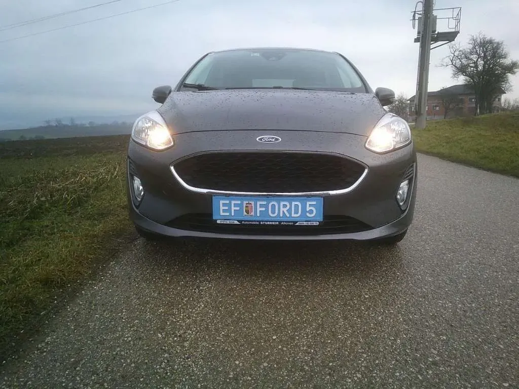Ford Fiesta 2018 photo 2