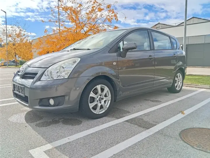 Toyota Corolla Verso 2007 photo 3