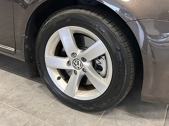 Volkswagen Passat 2014 photo 3
