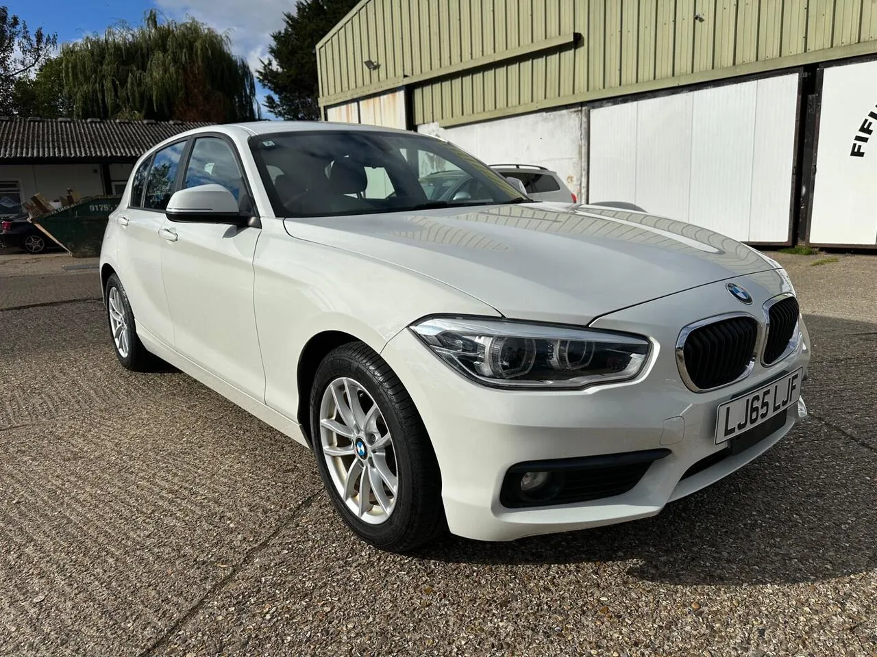 BMW 1 Series 2016 photo 3