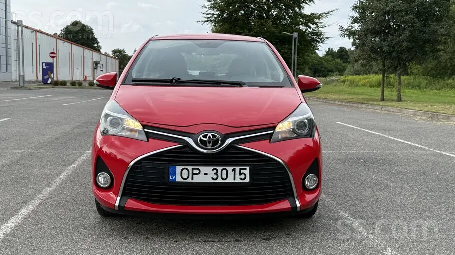 Toyota Yaris 2014 photo 5