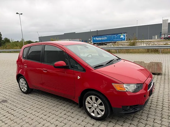 Mitsubishi Colt 2011 photo 5
