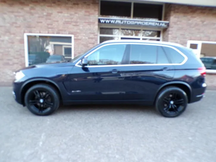 BMW X5 2016 photo 2