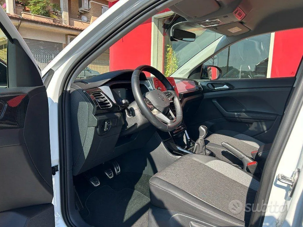 Volkswagen T-Cross 2025 photo 5