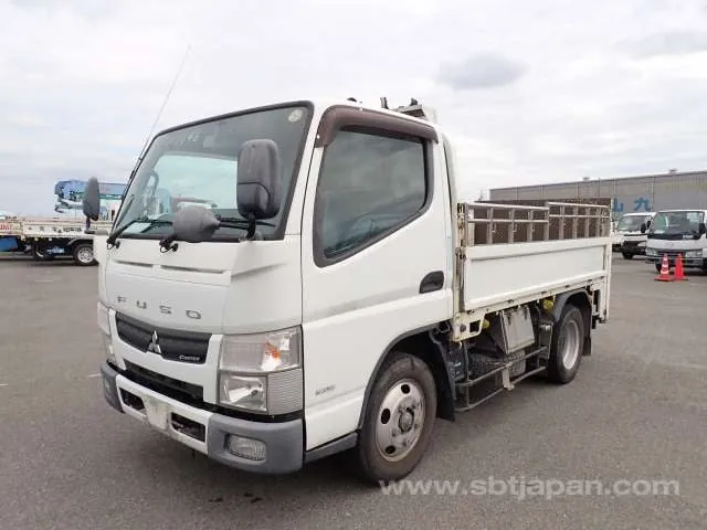 Mitsubishi Canter 2015 photo 2