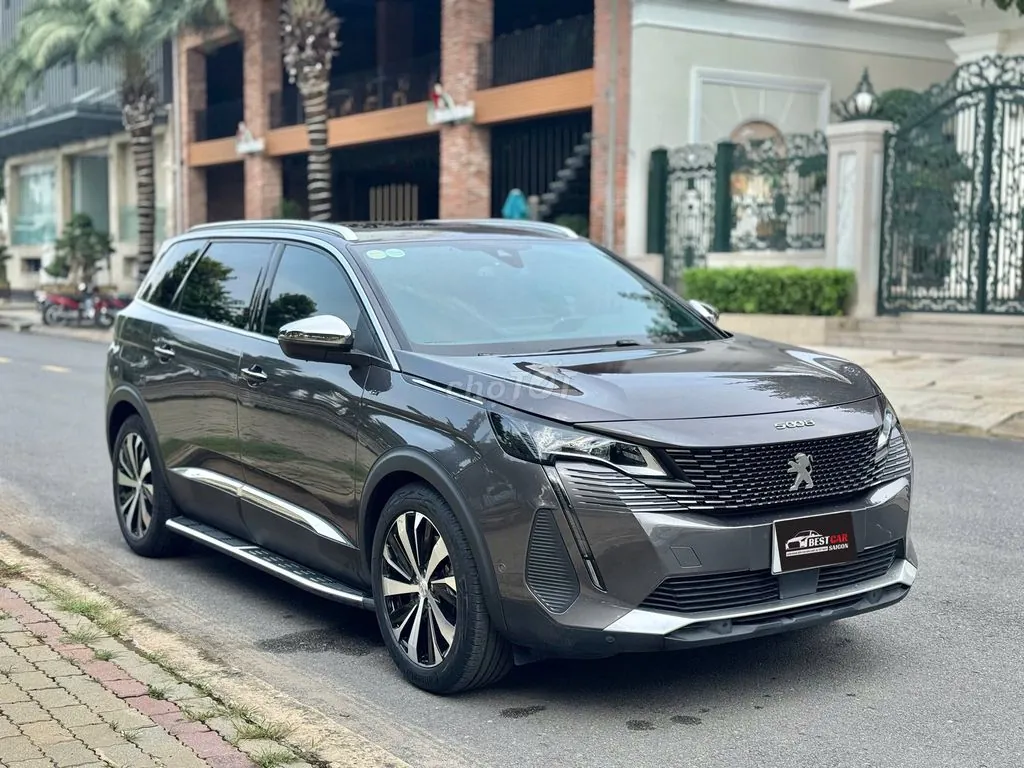 Peugeot 5008 2022 photo 3