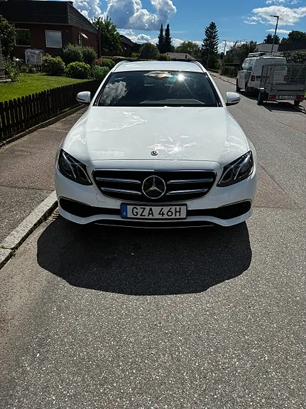 Mercedes-Benz E300 De 2020 photo 2