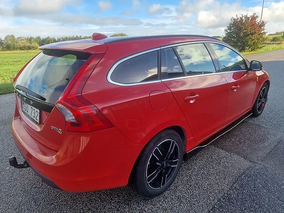 Volvo V60 2012 photo 3