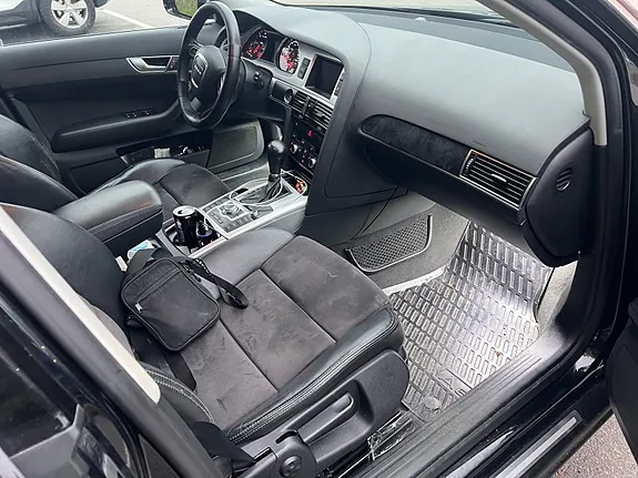 Audi A6 2010 photo 5