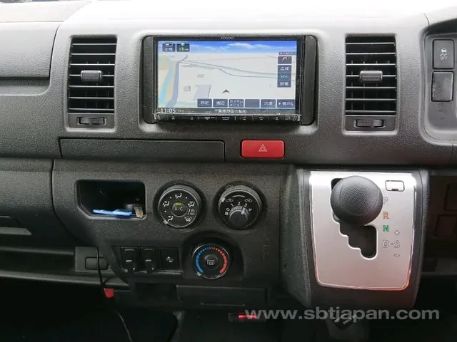 Toyota Regius Ace 2020 photo 5