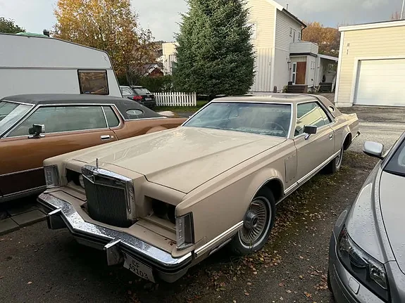 Lincoln Continental